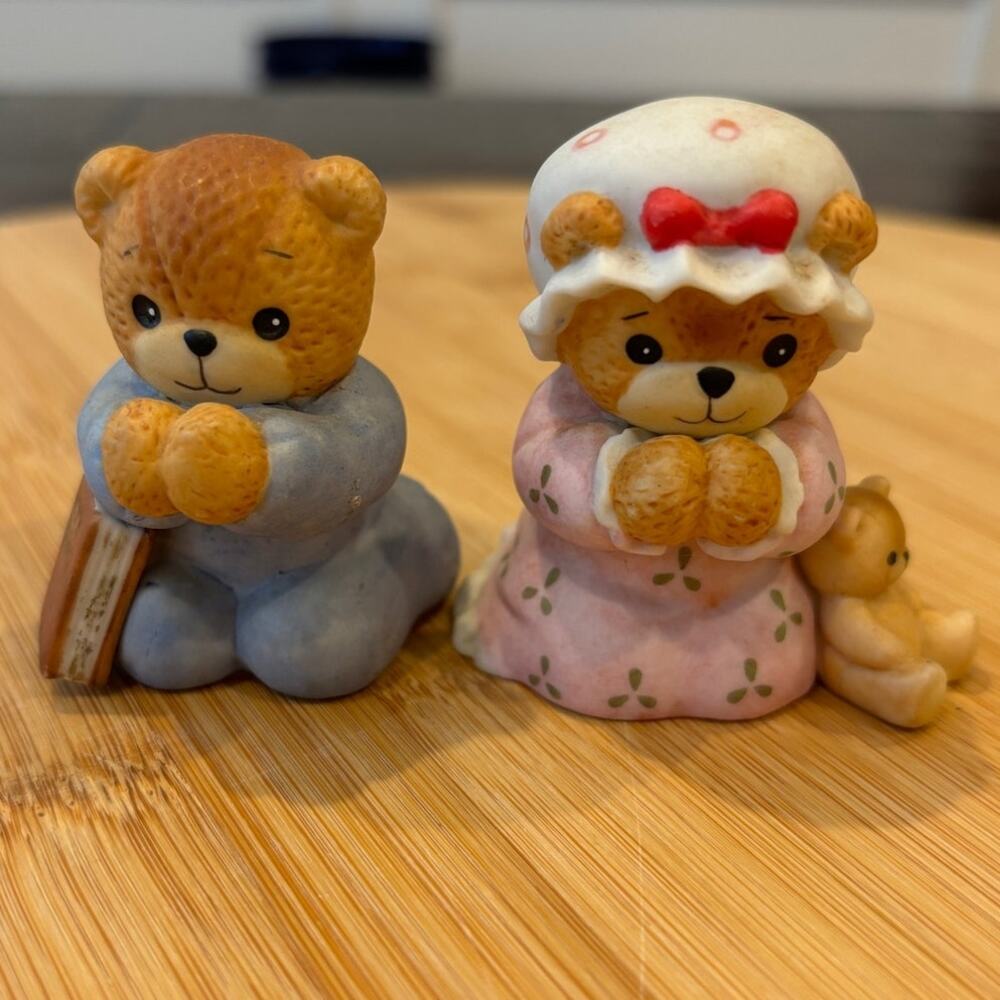 Vintage‎ Lucy Rigg Enesco Praying Boy & Girl Bears 1985